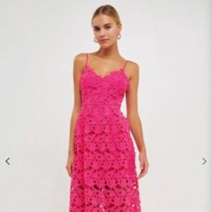 Endless Rose Lace Midi Dress